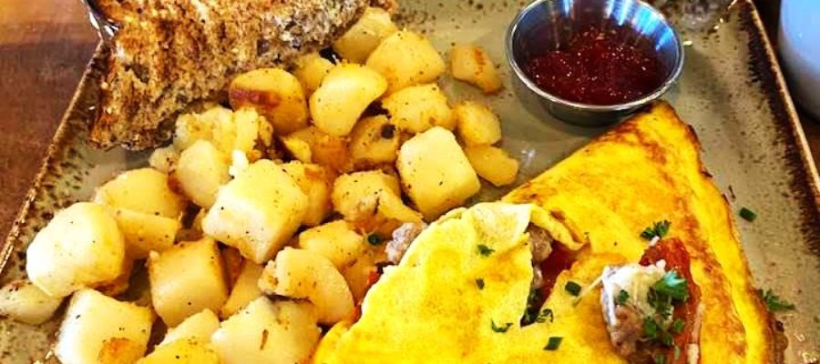 Chris Masi has breakfast at First Watch – #foodiefriday