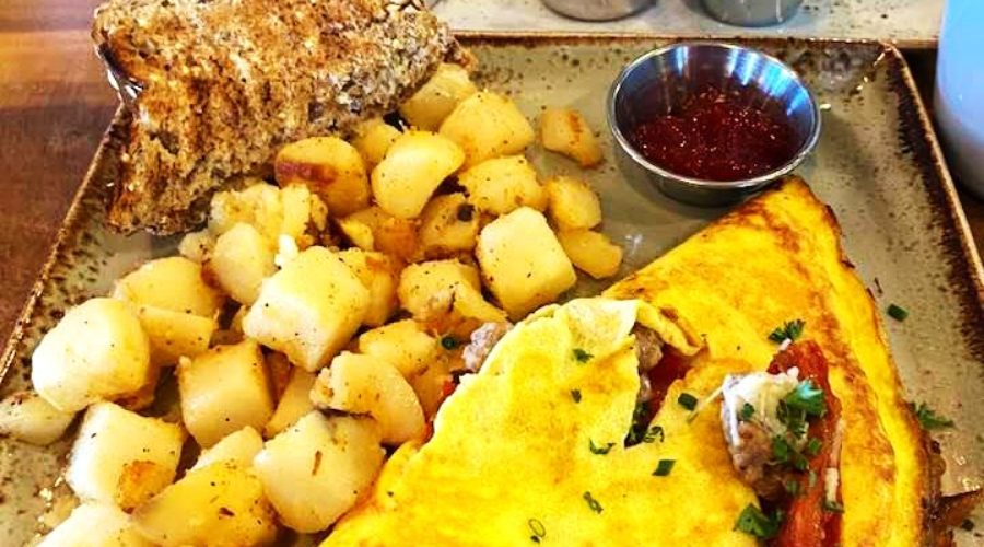Chris Masi has breakfast at First Watch – #foodiefriday