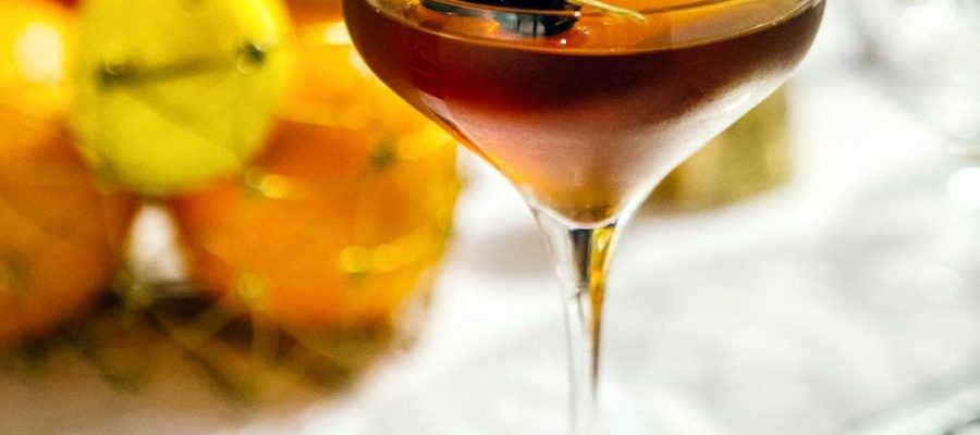 Cocktail Academy – Simply Delicious Manhattan #foodiefriday