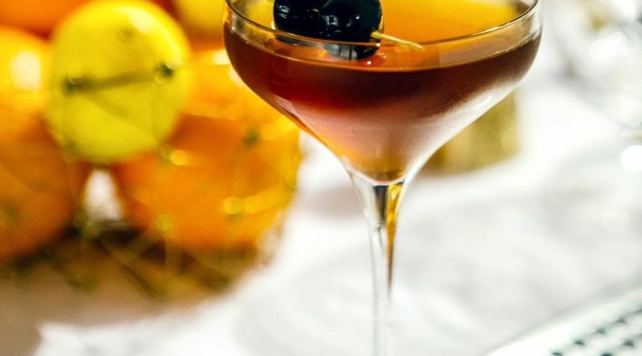 Cocktail Academy – Simply Delicious Manhattan #foodiefriday