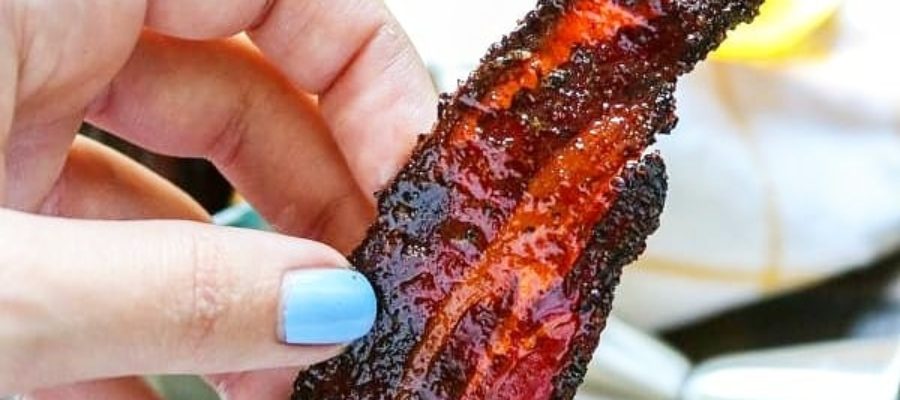 Keto Bourbon Candied Bacon – #foodiefriday