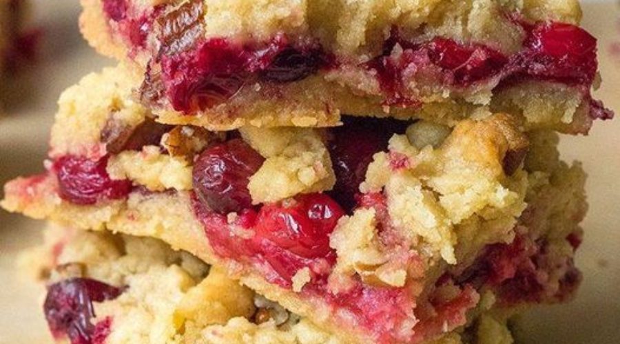 #foodiefriday – Cranberry Shortbread Bars
