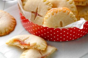 Strawberry Pillow Pies – Pi(e) Day!