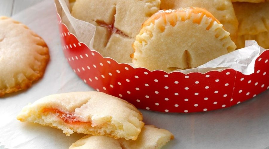 Strawberry Pillow Pies – Pi(e) Day!