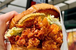 #foodiefriday – Fried Chicken Sandwich