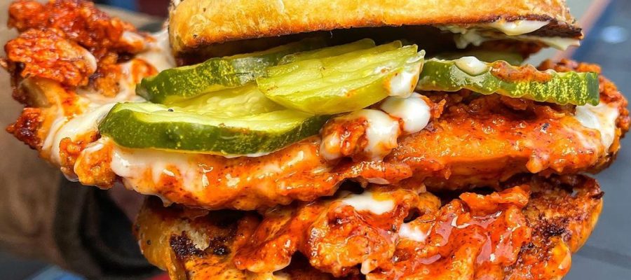 #foodiefriday – Saucy Chicken Sandwich