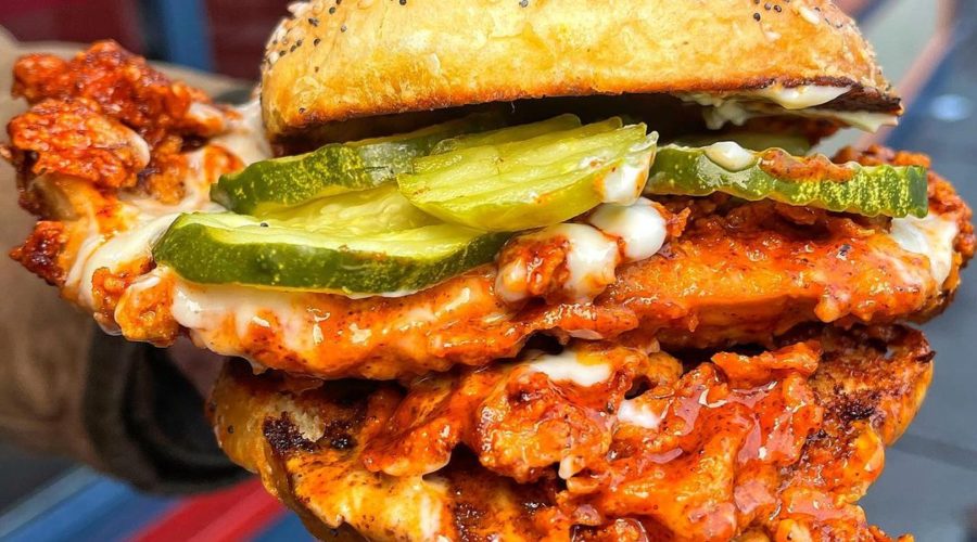 #foodiefriday – Saucy Chicken Sandwich